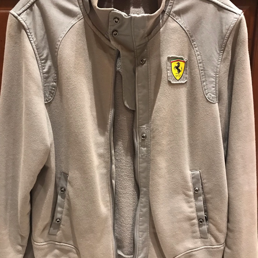 Men’s puma jacket